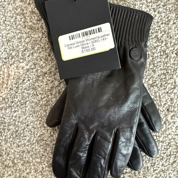 Canada Goose Women’s Leather Rib Luxe Gloves – Black – Size S – NWT - Picture 3 of 3